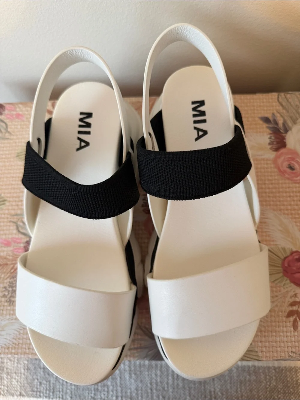 MIA White and Black Chunky Platform Slingbacks